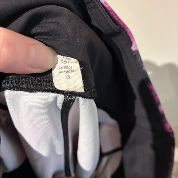 Lululemon Purple Floral Mesh Cutout Athletic Leggings - Women's 4 - Picture 7 of 7